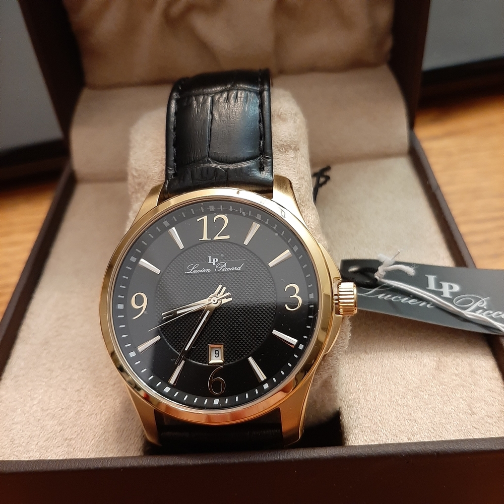 Man' watch